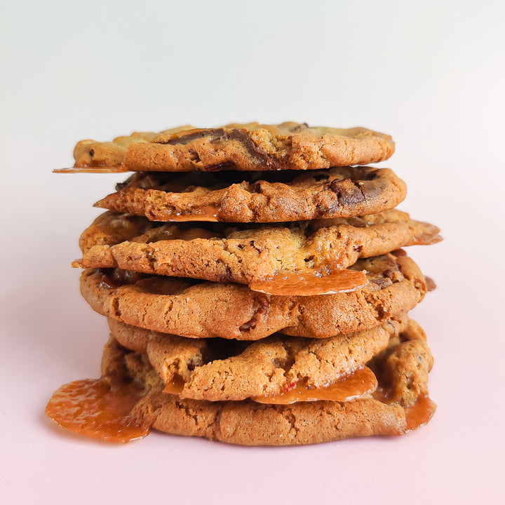 Milk chocolate,Toffee, and Pecan Cookie