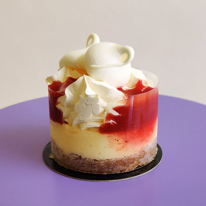 Eton Mess Cheesecake
