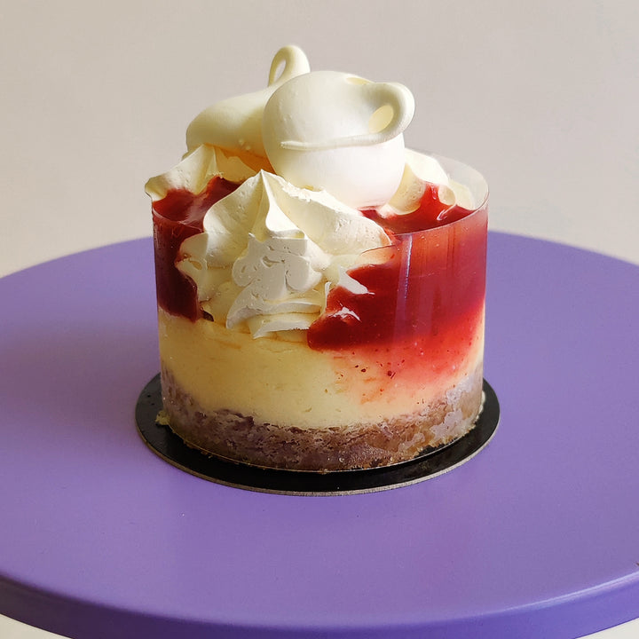 Eton Mess Cheesecake