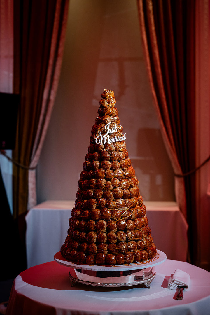 Croquembouche